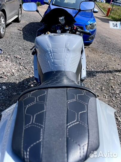 Yamaha R1 Ямаха Р1