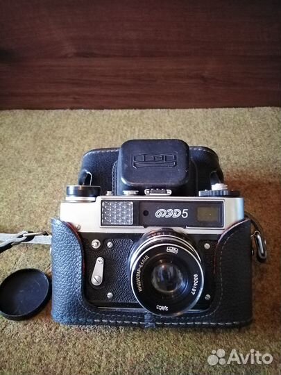 Пленочный фотоаппарат фэд 5 с объективом Индустар