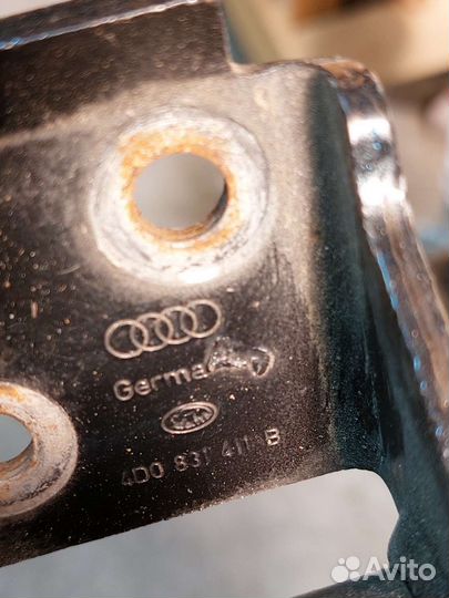 Петля двери передняя левая нижняя audi a8 d2 ауди