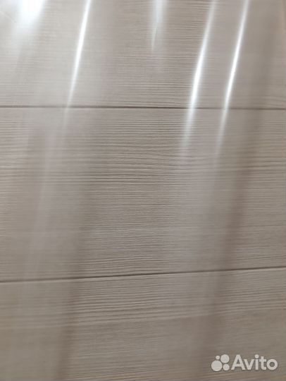 Дверь межкомнатная новая 60 на 200