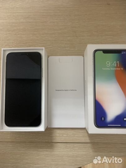 iPhone X, 256 ГБ