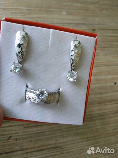 Сережки и кольцо sokolov