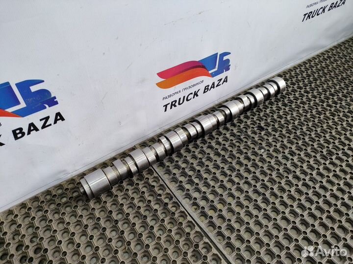 504092815 Распредвал