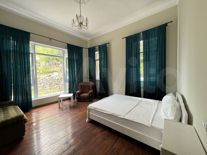 Дом 50 м² на участке 10 сот.