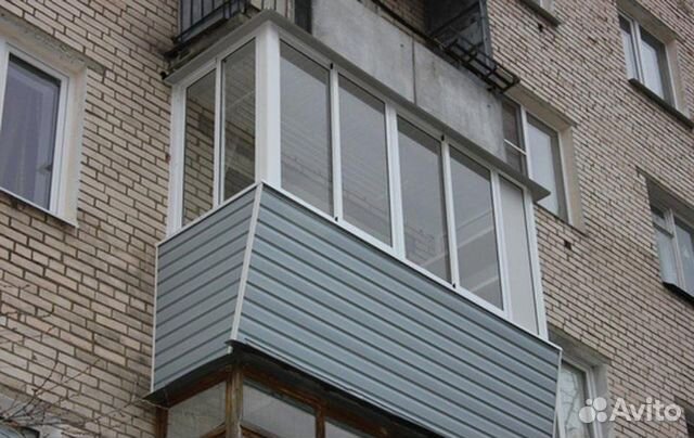 Остекление балконов и лоджий. Отделка балкона