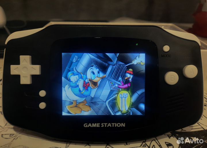 Портативная игровая ретро-приставка game station