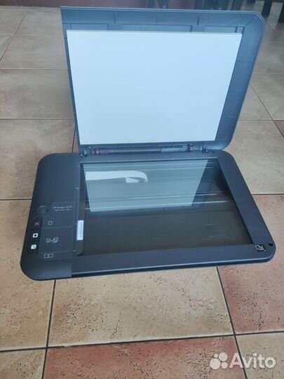 Струйное мфу HP deskjet 2050