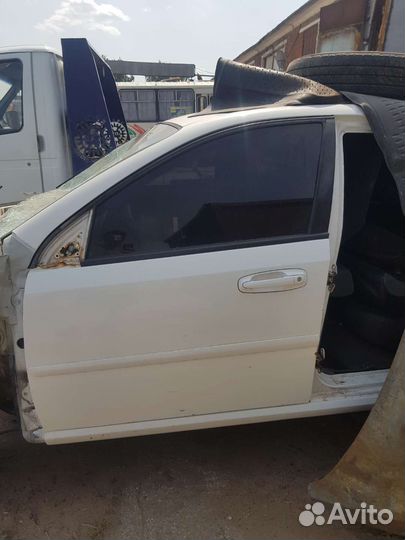 Дверь водительская на лачети, джентру