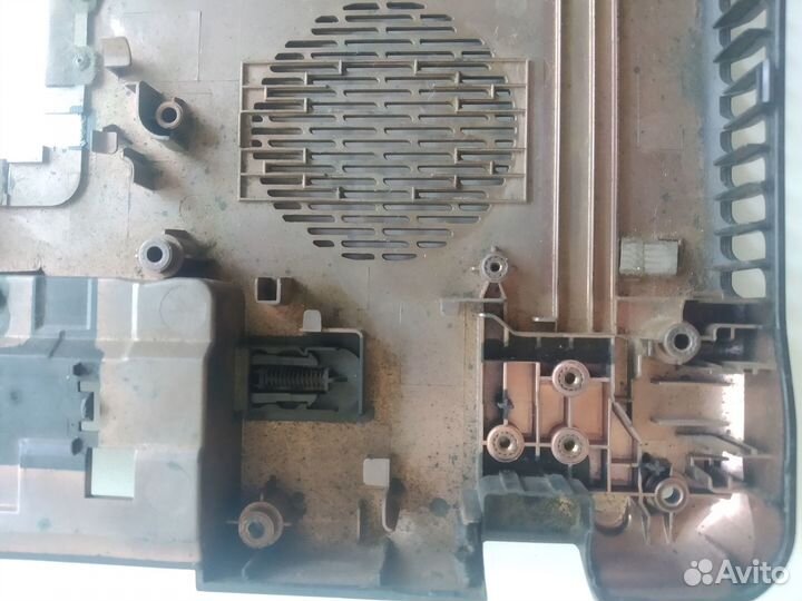 Поддон Toshiba Satellite c660