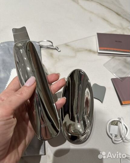 Ультразвуковой прибор для чистки лица bork