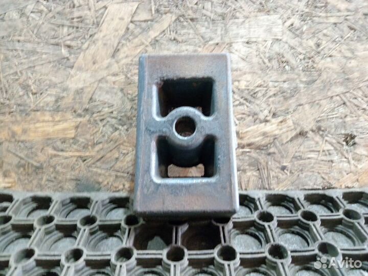 Проставка рессоры Scania P8X400 Cp17Dm самосвал