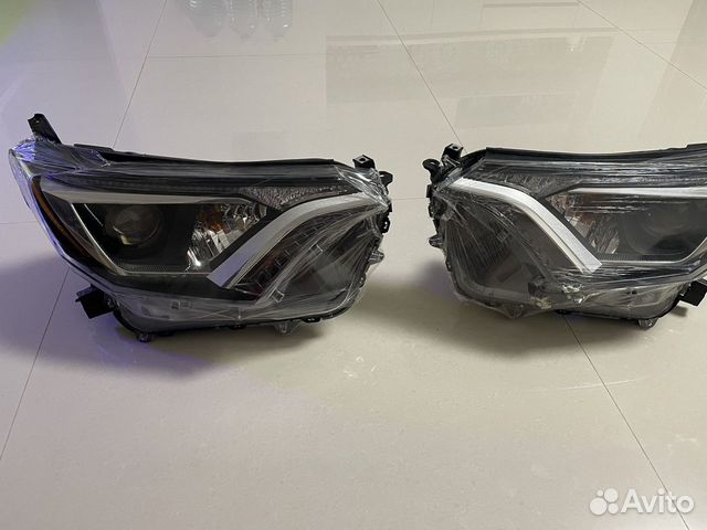 Новые передние фары от Тойота рав 4, 2015-2019гг