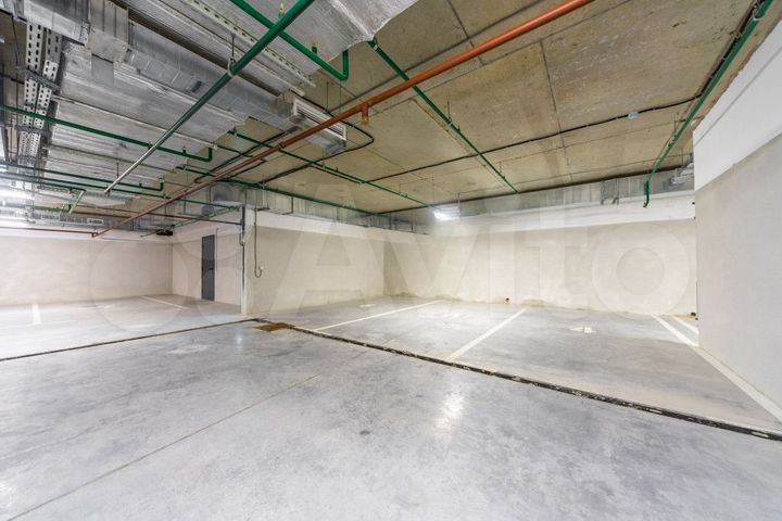 Машиноместо, 14 м²