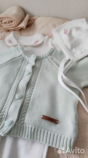 Комплект на выписку для девочки