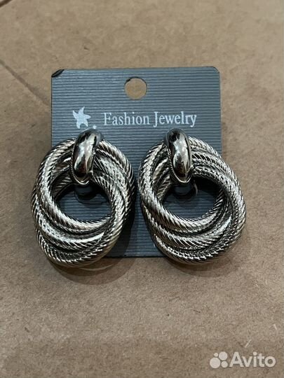 Серьги женские