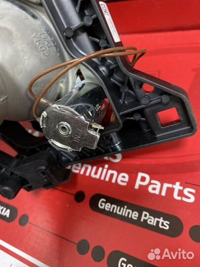 Линза фары правой Kia Sportage 4