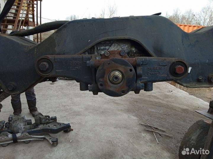 Балка задняя Mitsubishi Galant EC5A