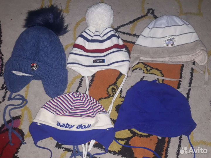 Шапки р 46-50 на осень- весну-зиму