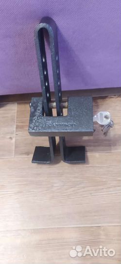 Блокиратор педалей