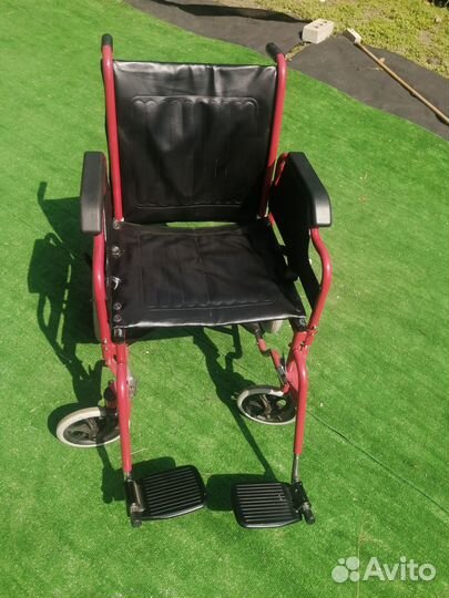 Инвалидное кресло коляска