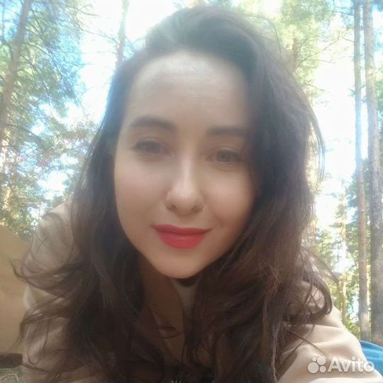 Швея.Ученик швеи.Декоратор.Вышивальщица.Вязальщица