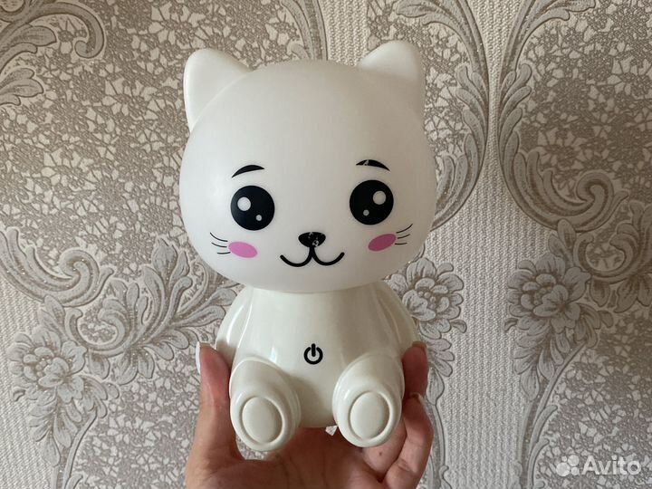 Ночник кот