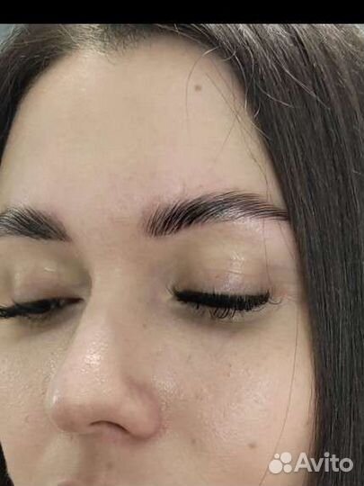 Долговрeменная укладка бровей