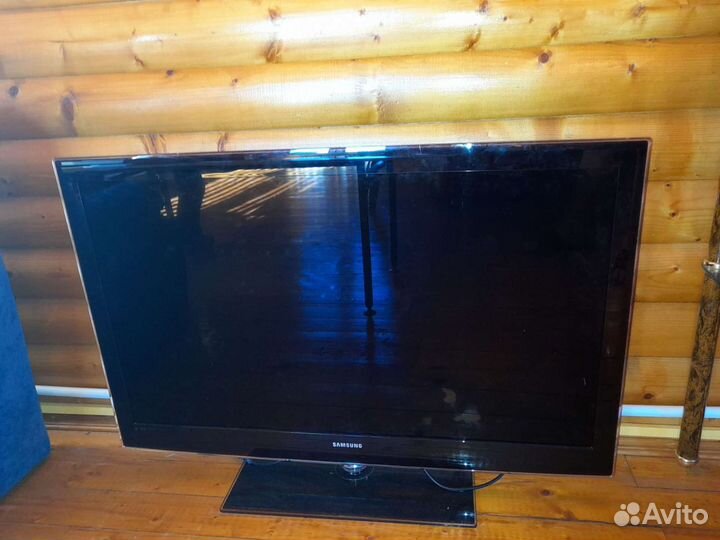 Телевизор samsung