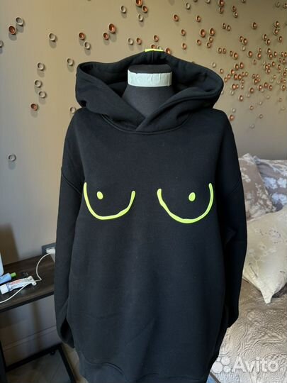 Худи женское UNO MAS UNO