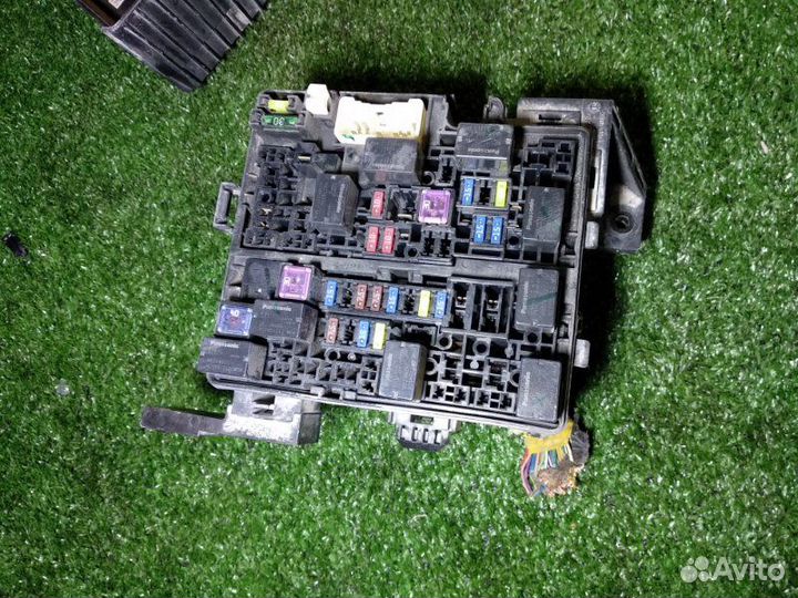 Блок предохранителей Land Rover Range Rover Sport