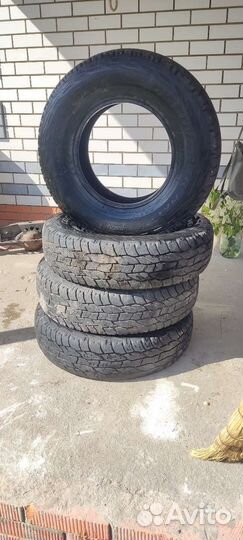 Cooper Discoverer A/T3 235/85 R16