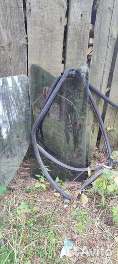 Стекла задние golf 2