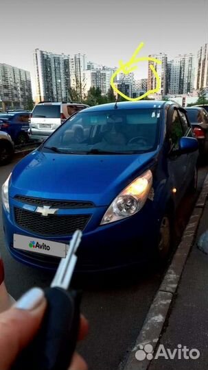 Chevrolet Spark 1.0 AT, 2011, 93 500 км