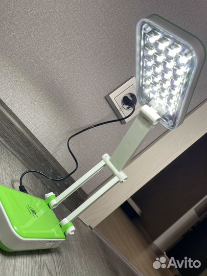 Лампа настольная