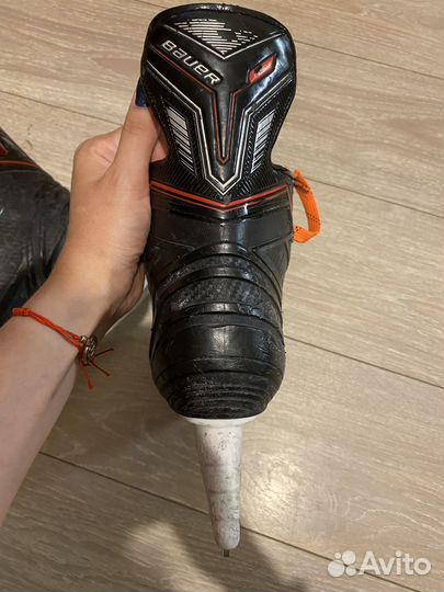 Хоккейные коньки bauer 37