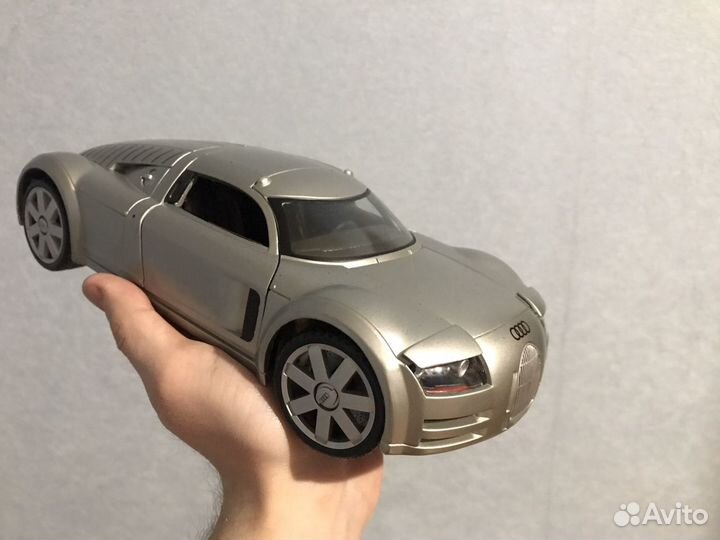 Maisto 1 18 Audi Rosemeyer Concept 2000