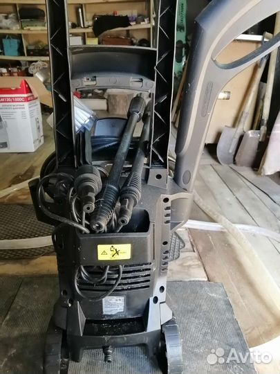 Авто мойка высокого давления. Диски на УАЗ