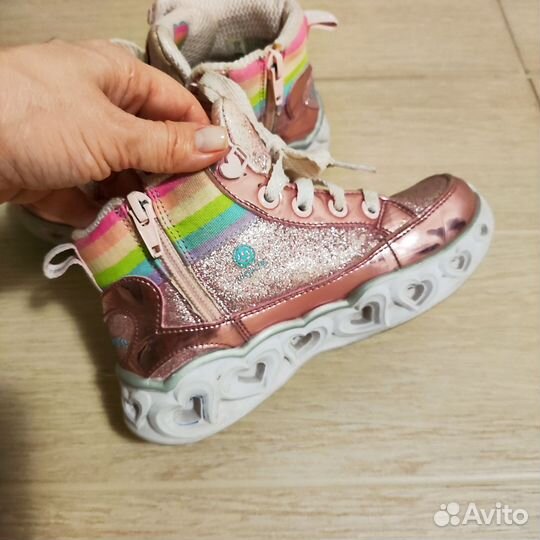 Кроссовки детские