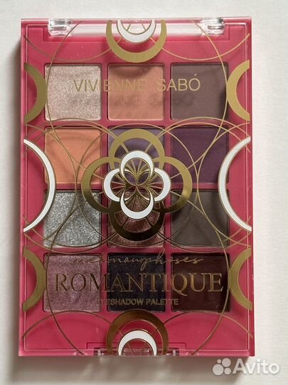 Палетка теней vivienne sabo romantique новая