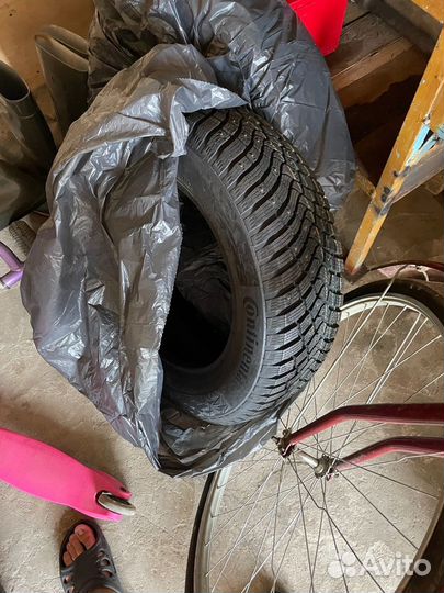 Continental IceContact 3 195/65 R15