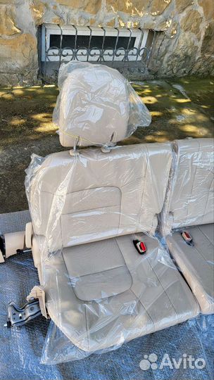 Третий ряд сидений land cruiser 200 или Lexus LX