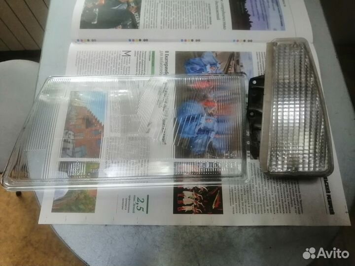 Продам Стекло от Фары Ваз 2109