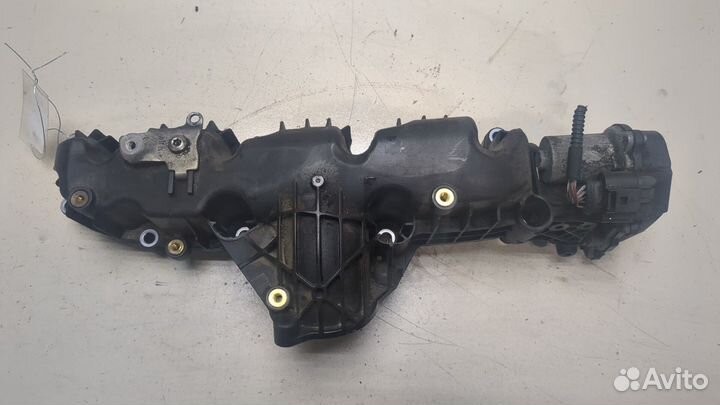 Коллектор впускной Seat Exeo, 2011