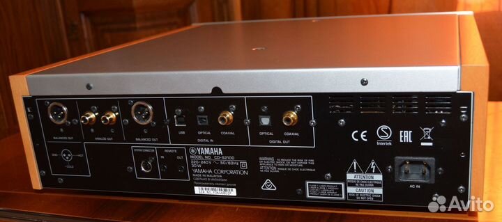 Проигрыватель Yamaha CD-S2100