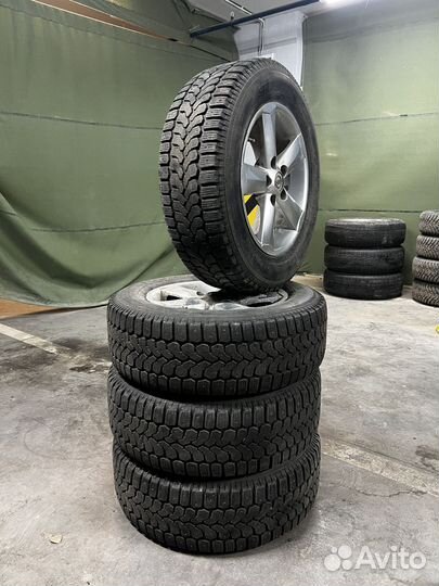 Зимние колеса на nissan qashqai r16