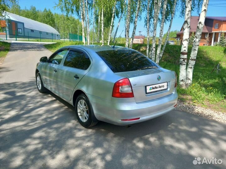 Skoda Octavia 1.6 AT, 2011, 183 000 км