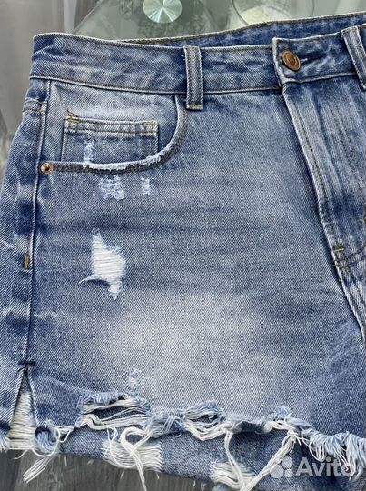Шорты джинсовые