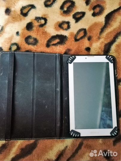 Планшет на запчасти