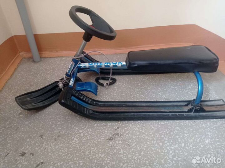 Детский снегокат