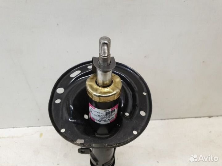 Амортизатор задний левый Toyota Camry V30